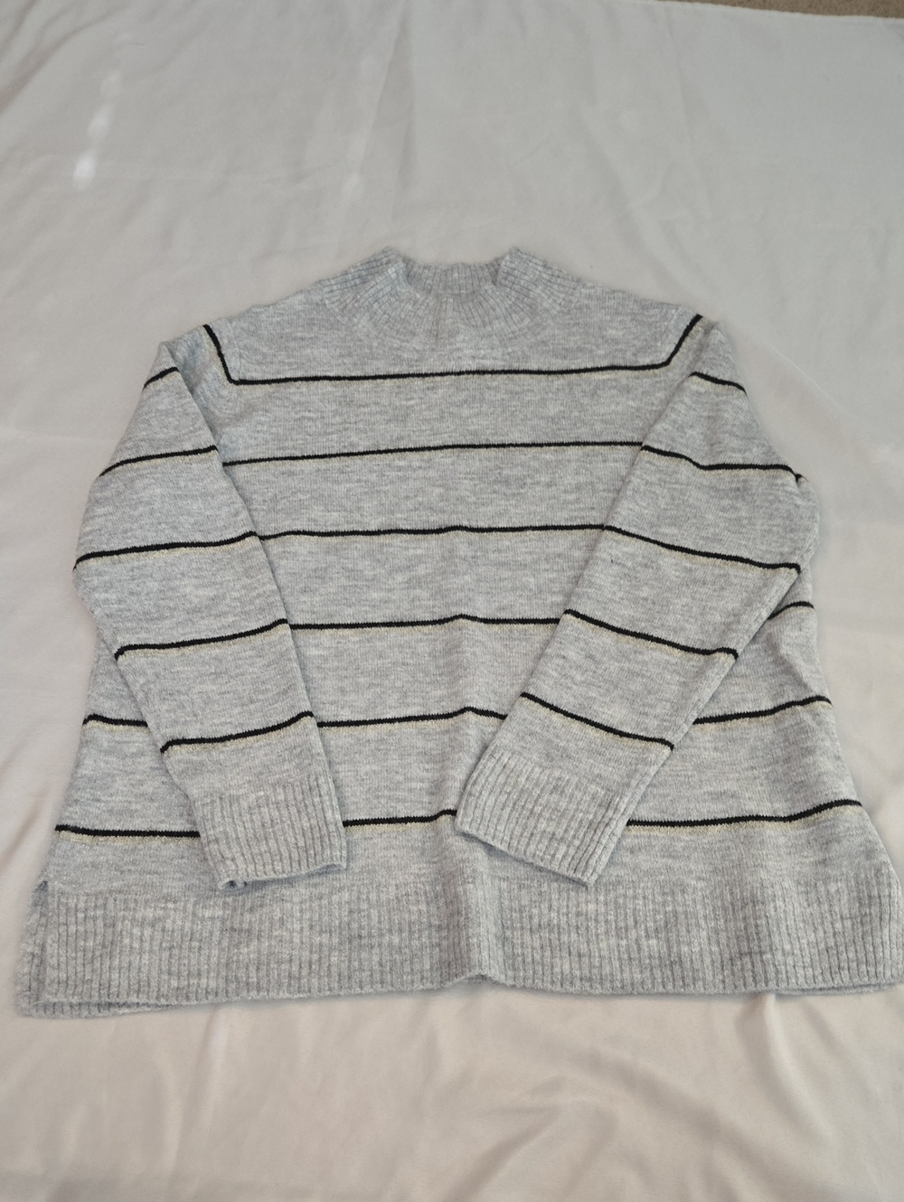 Old Navy Light Gray Crewneck Sweater with Black Stripes